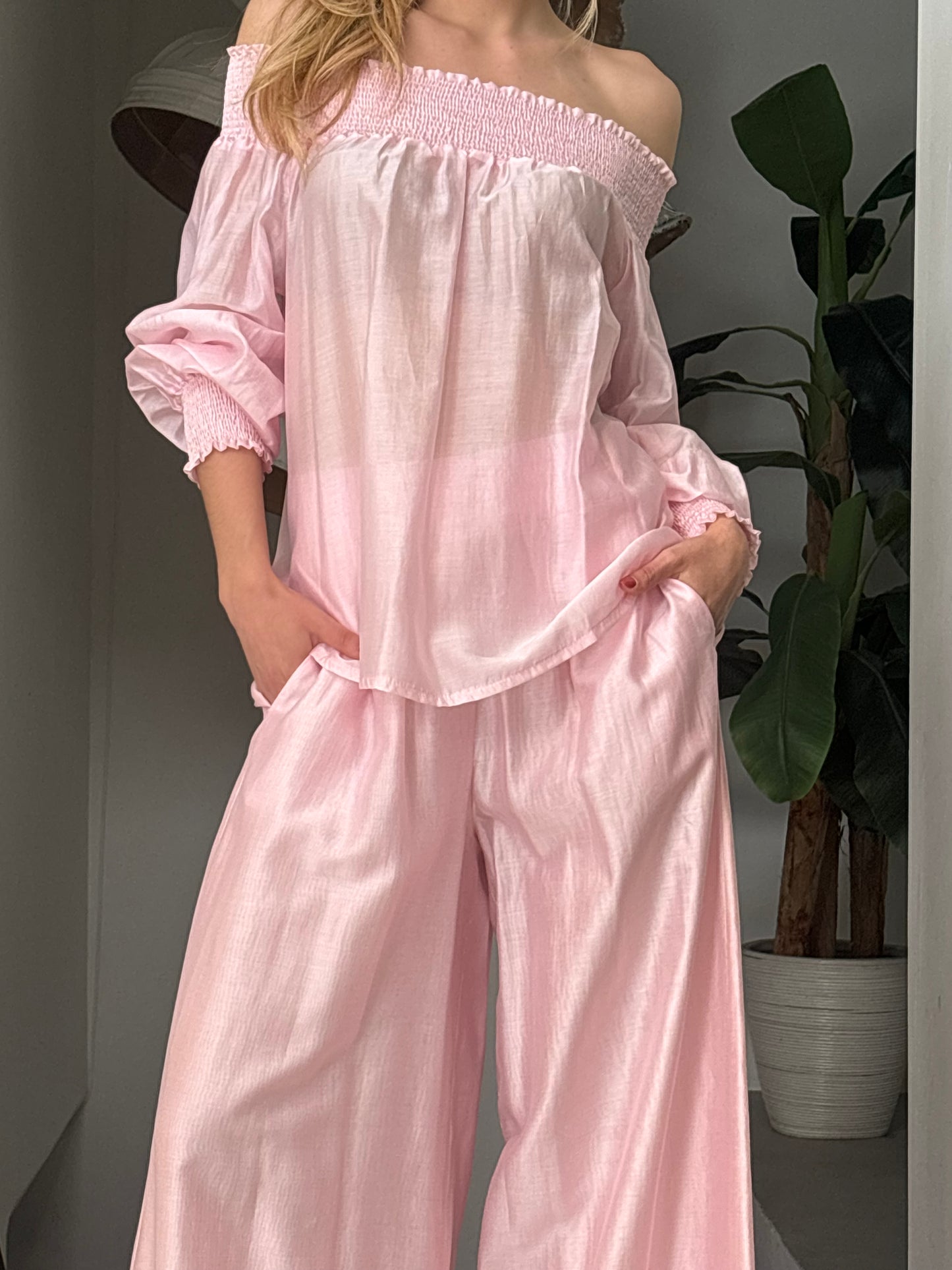 Pantaloni rosa