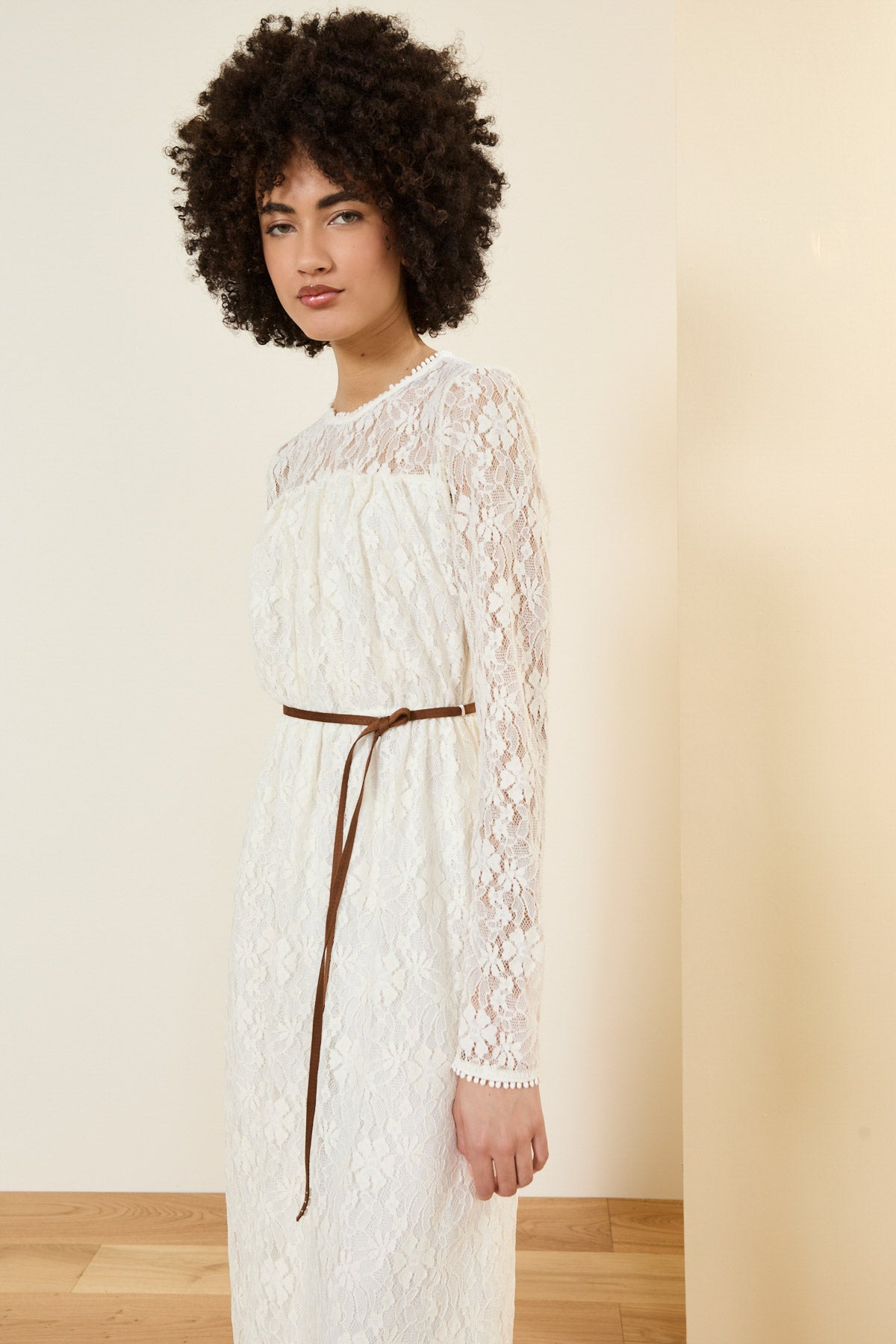 Abito midi in pizzo