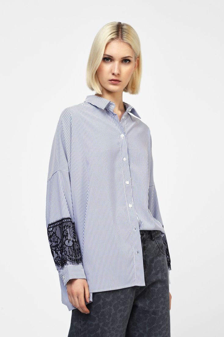 Camicia con manica in pizzo