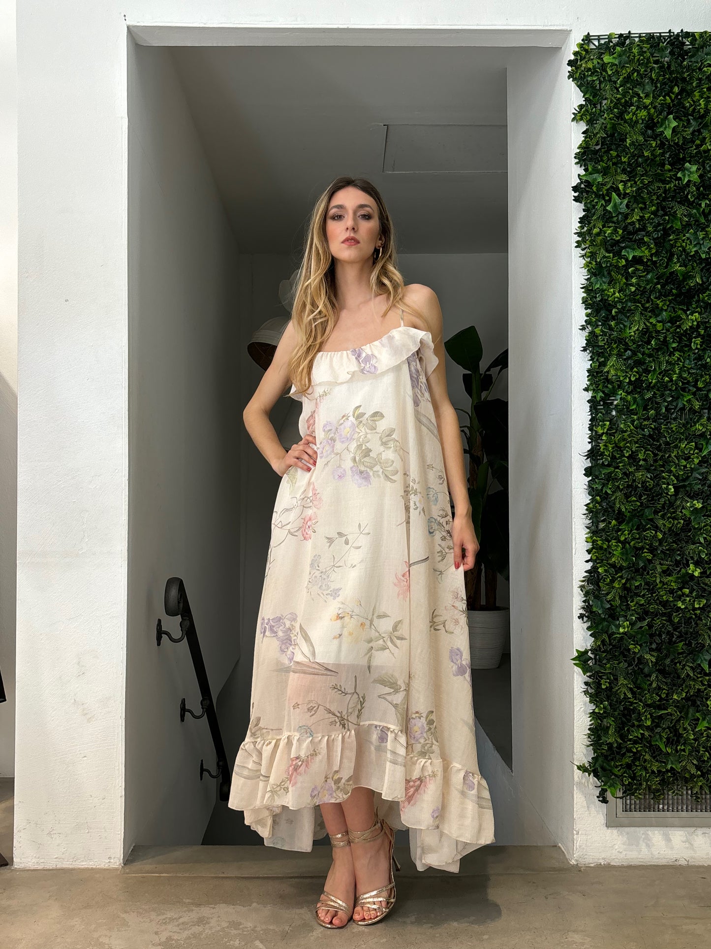 Top con spalline floreale