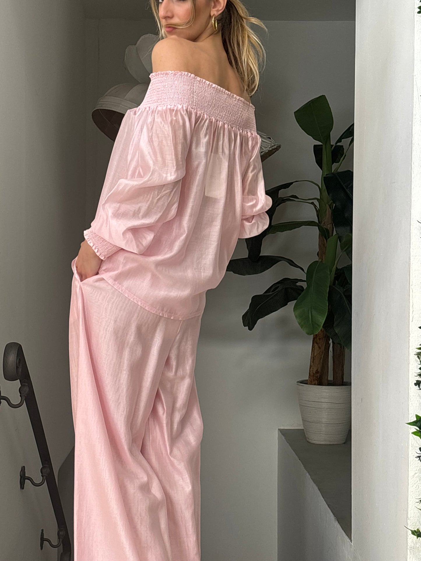 Pantaloni rosa